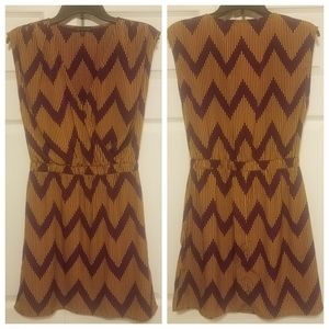 GLAM sleeveless faux wrap top purple & gold dress